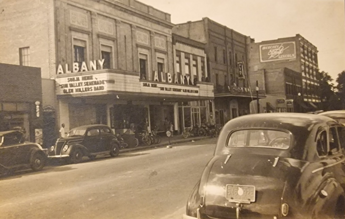 Albany picture house showing Sonja Henie