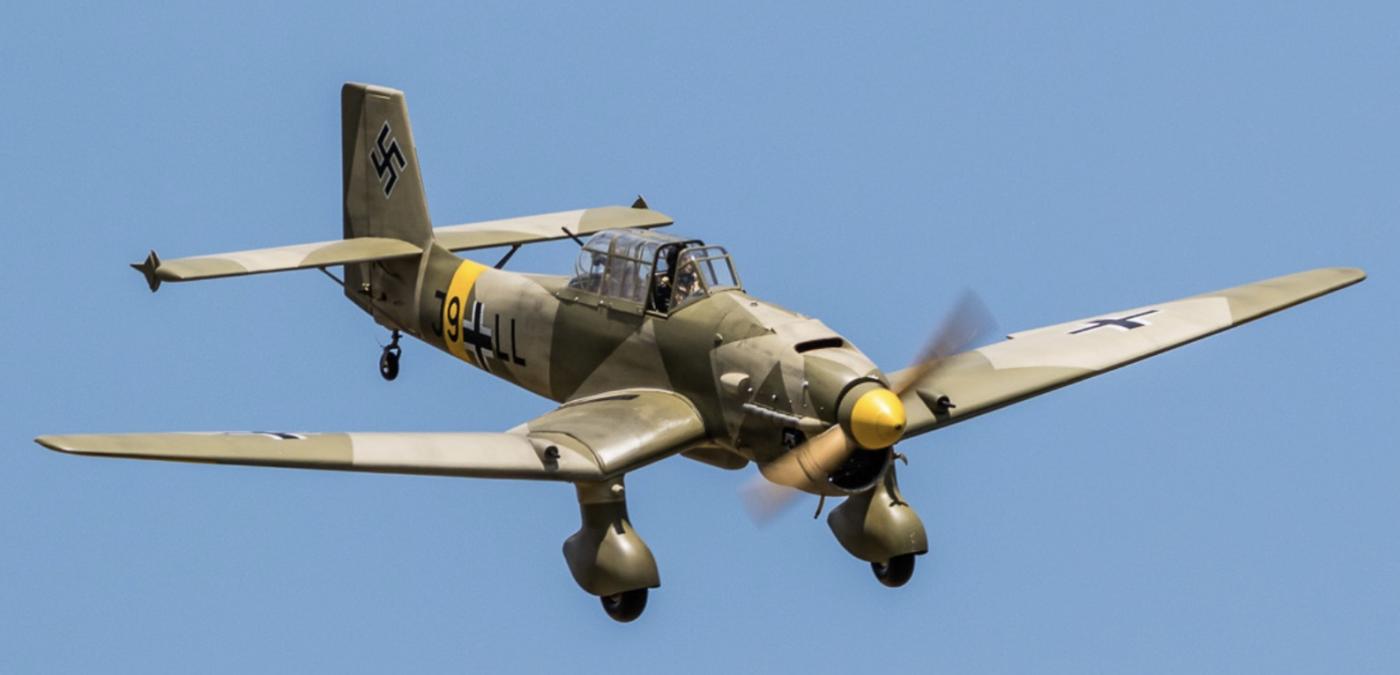 Stuka dive bomber 