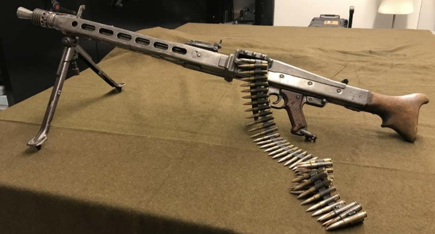 Mg-42 machine gun