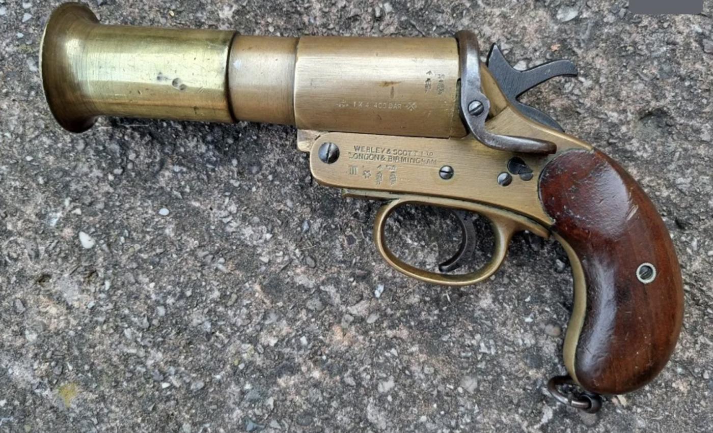 Webley and Scott ww1 flare pistol 