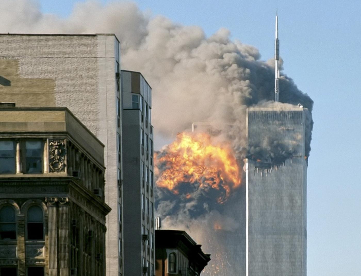 9 11 planes hitting twin towers New York military action 