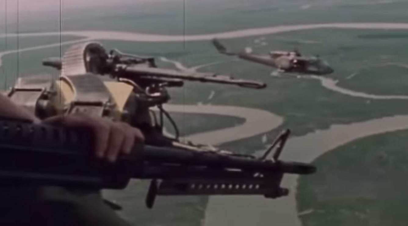Vietnam helicopter door gunners 