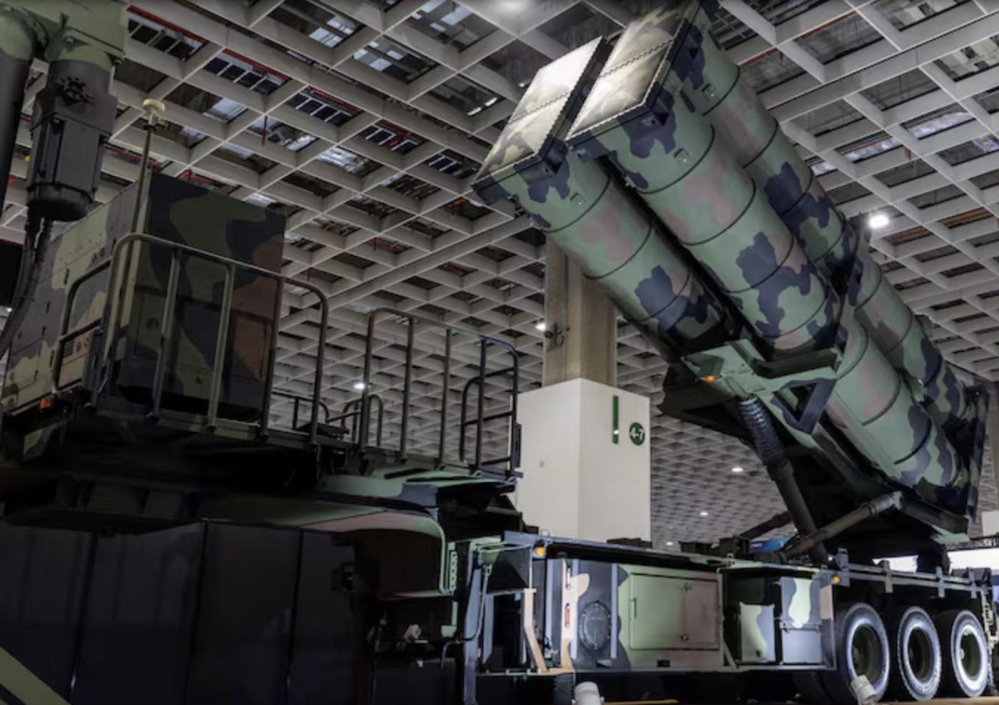 Strong bow missile launcher Taiwan
