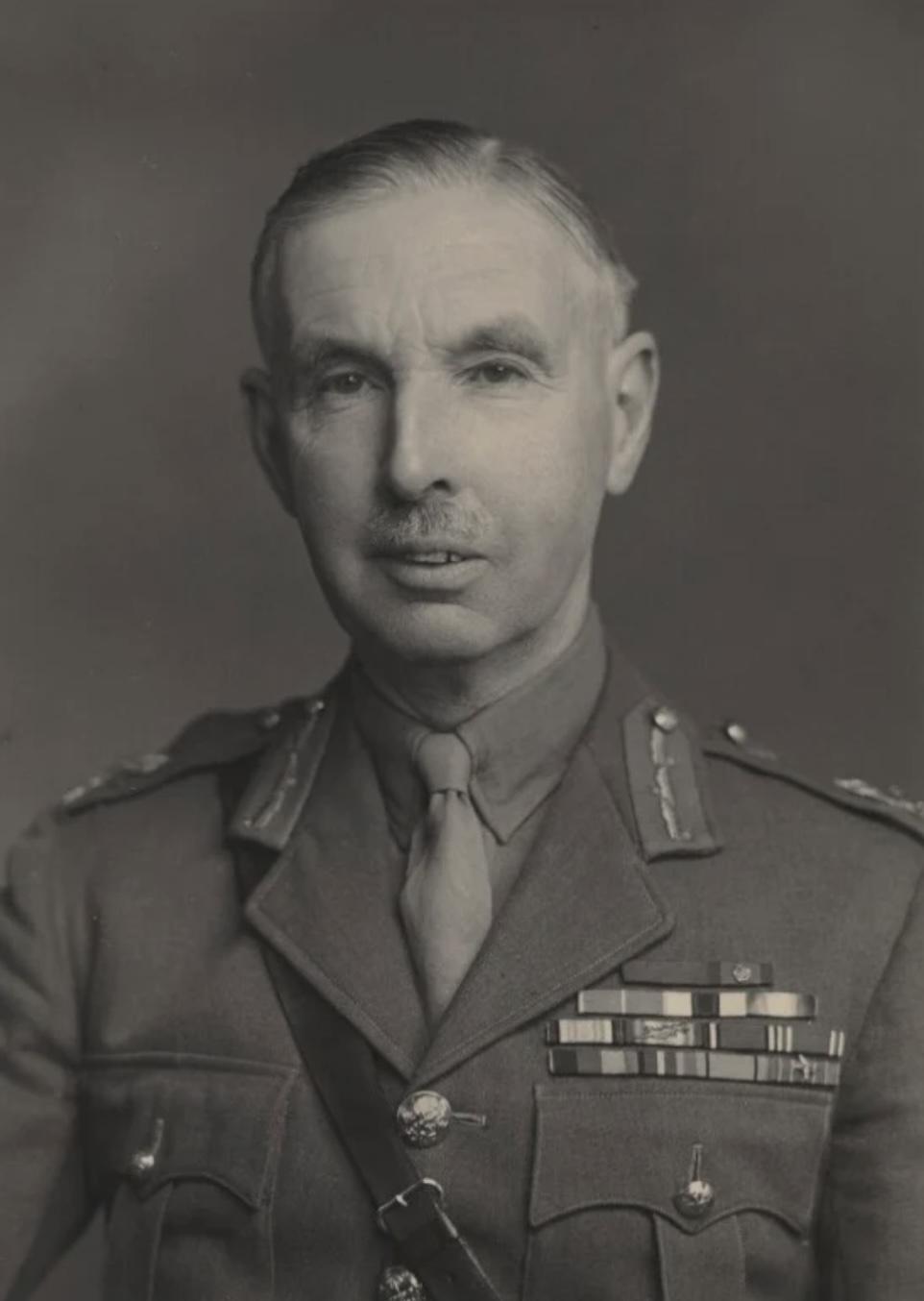 Lt general arthur Percival British commander ww2 