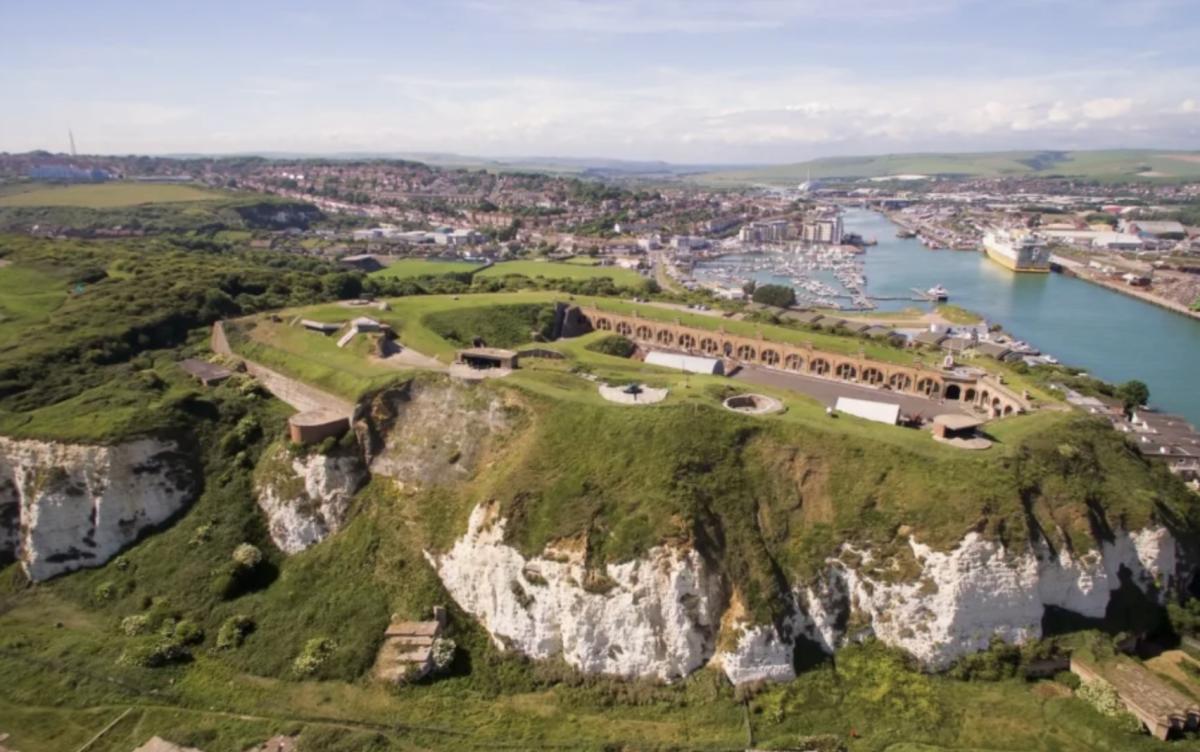 Fort 