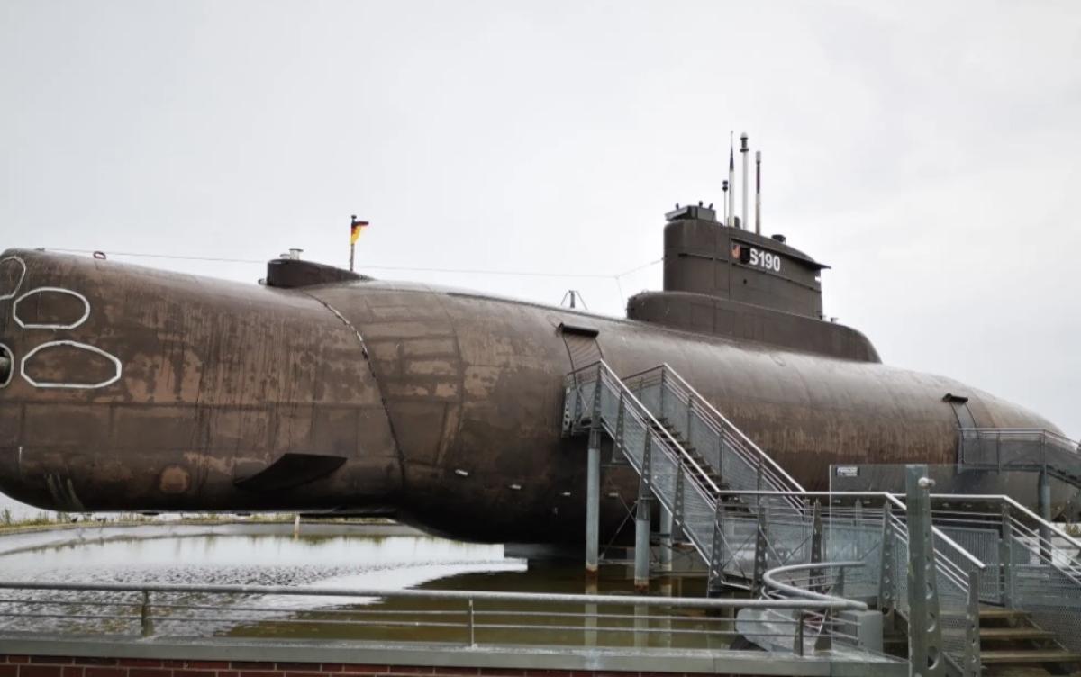 Sub museum 