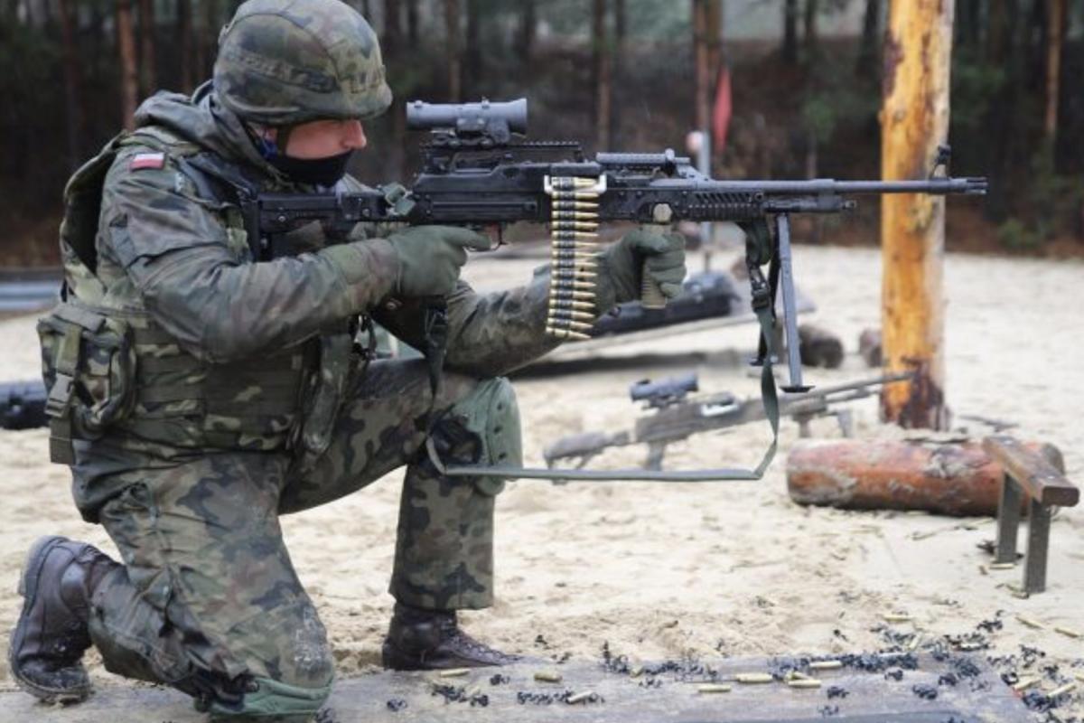Polish machine gun ukm2020s military weapon 