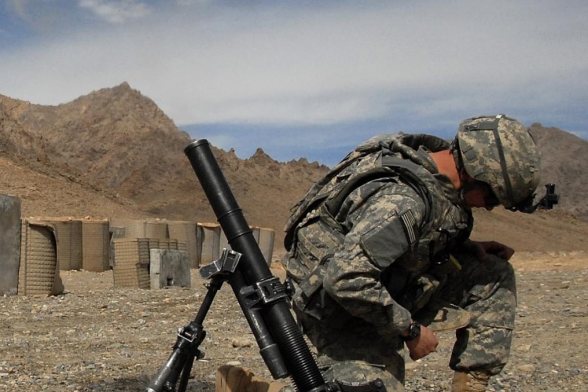 Military mortar fire weapon 