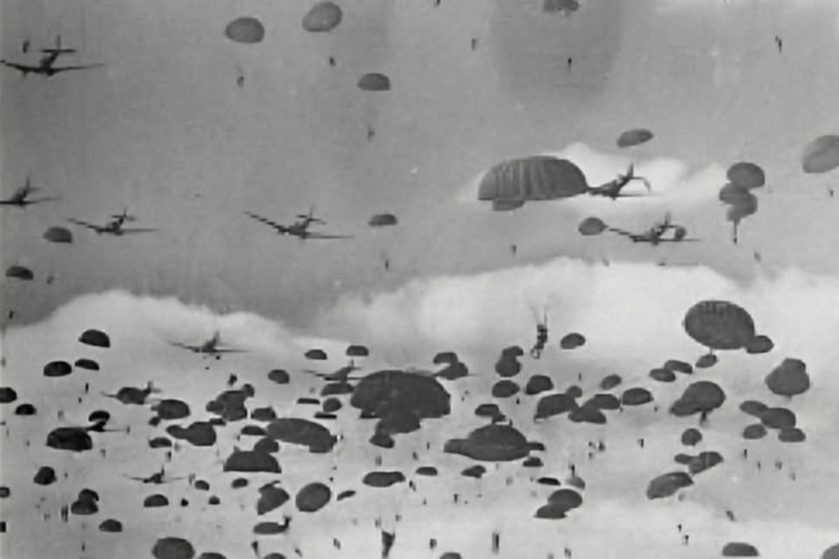 Paras parachute jumping military jump airborne