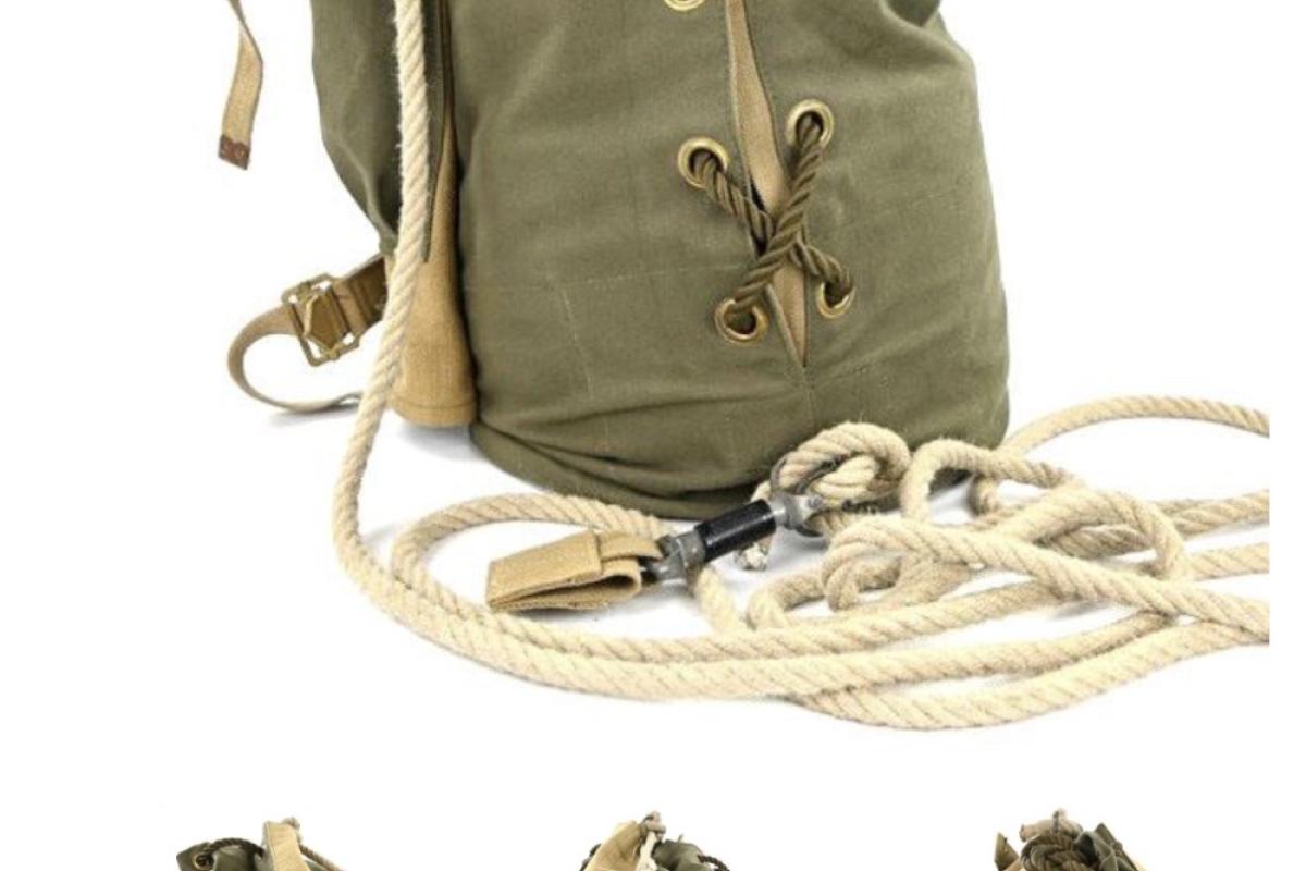 British airborne drop bag 